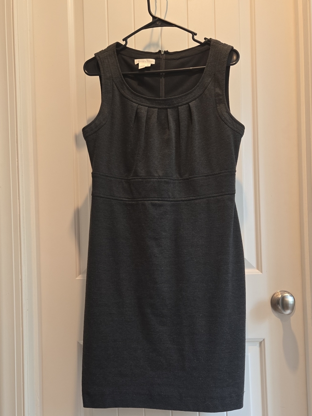 London Times Charcoal Sleeveless Sheath Dress